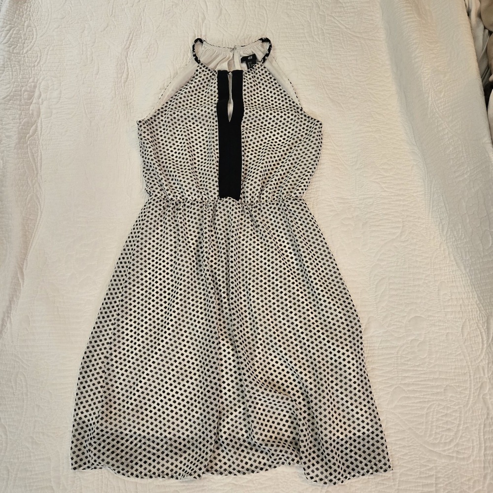 H&M Halter Dress Geometric Black White Chiffion Wedding Guest Size 4‎